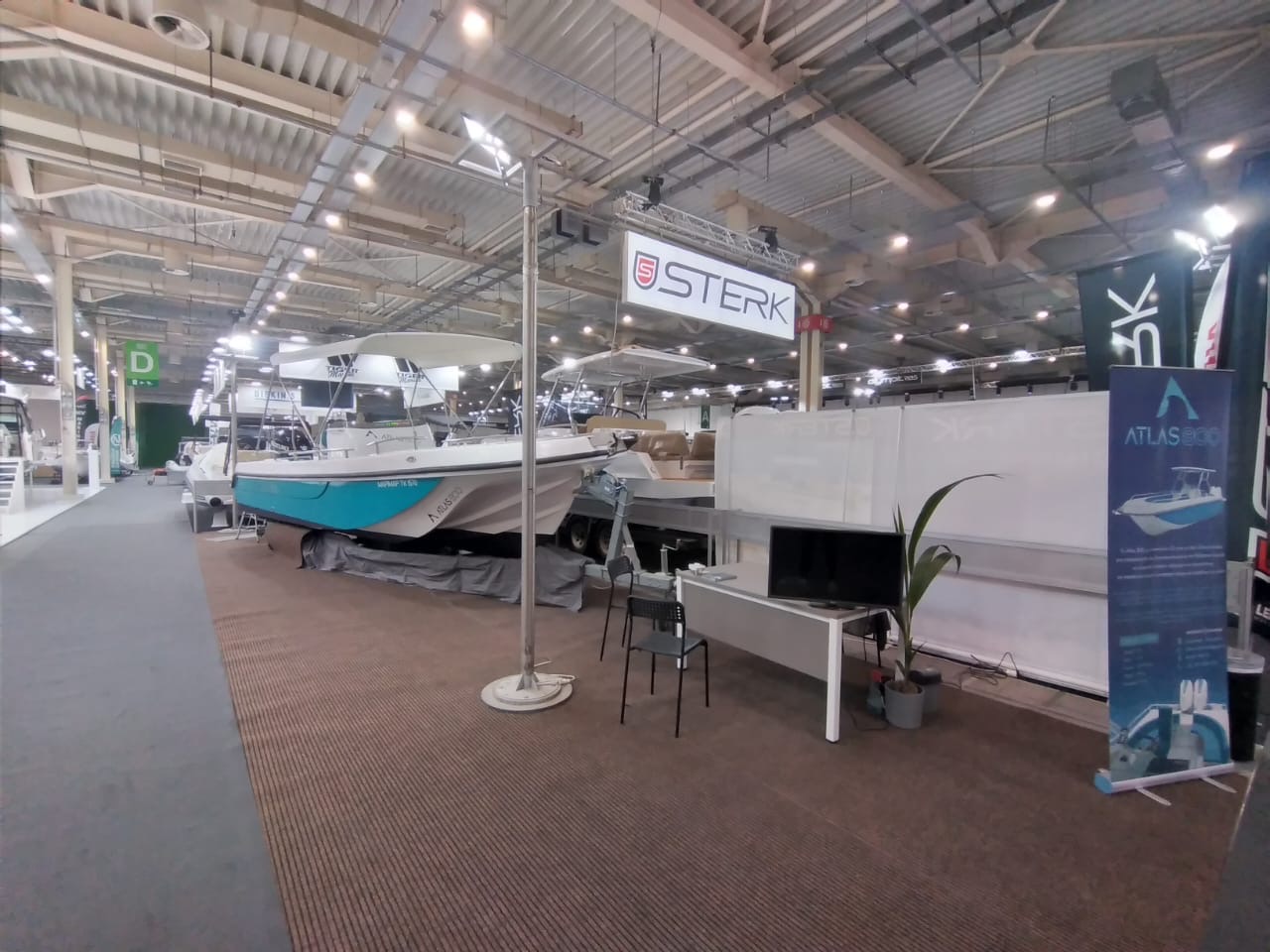 Batouni Marine — ATLAS 800 — έκθεση